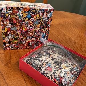 Disney Jigsaw Puzzle 750 pc- Ceaco brand - Trading Pin Puzzle  - EC SFH